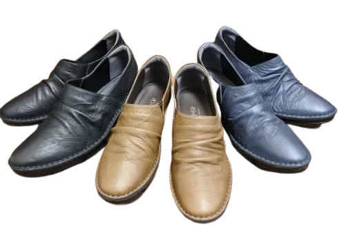 【インコルジェ3249 アイボリー】くしゅくしゅスマートスリッポン